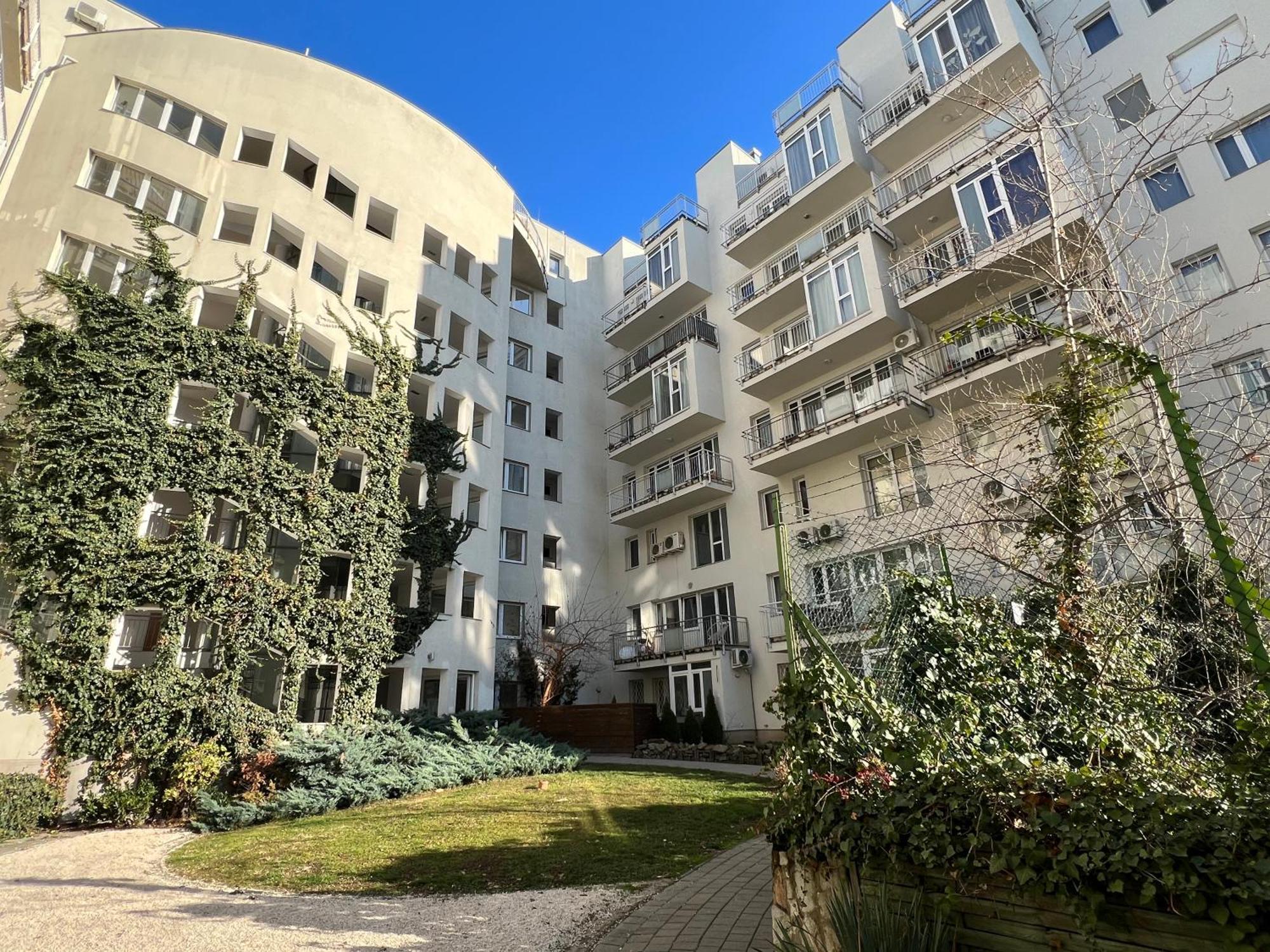 Acacia Aparhotel-Near New York Cafe 布达佩斯 外观 照片
